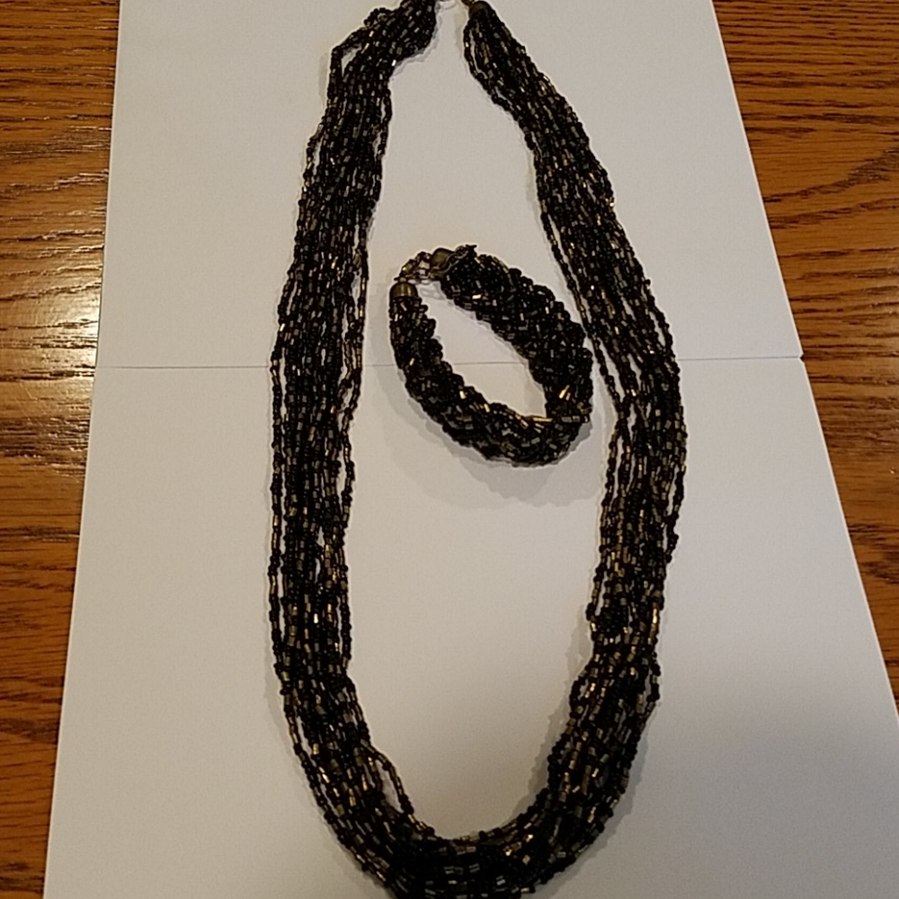Bracelet  and necklace set